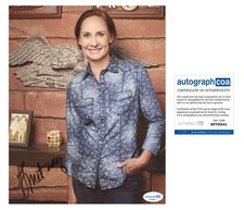 Laurie Metcalf "The Conners" AUTOGRAPH Signed 'Jackie Harris' 8x10 Photo ACOA