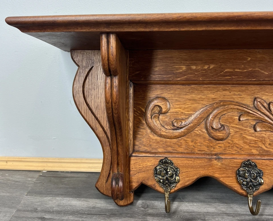 French Vintage Coat Rack Oak 5 Hooks Ornate Wall Shelf Carved Coat LOT 4445 - Image 3 of 4