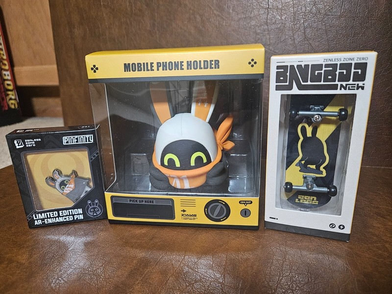 NEW Zenless Zone Zero Finger Skateboard Charm Bangboo & Mobile Phone Holder LOT