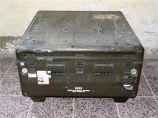 Bundeswehr GFK Feldkiste Transportbox 80 x 80 x 40 cm Box Kiste unterfahrbar **