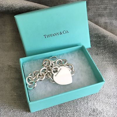 Tiffany & Co Sterlingsilber leer Herz Anhänger Bettelarmband