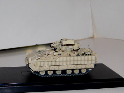 M2 BRADLEY Baghdad US ARMY Iraq 2004 DRAGON ARMOR 60286 1/72 | eBay