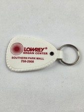 Vintage Lowrey Organ Center Keychain. KC3-34