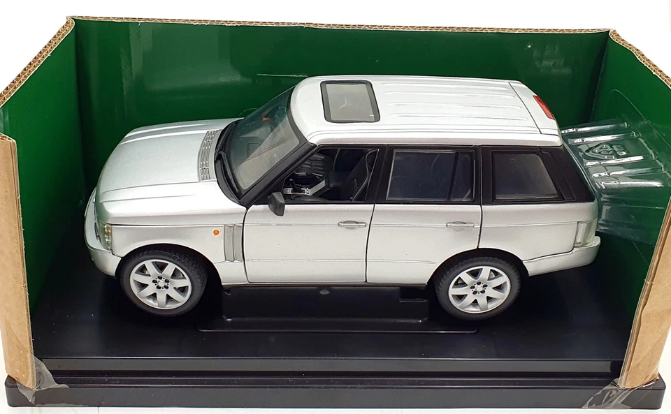 Ertl 1/18 Scale Diecast 33718 - Range Rover - Silver - Image 4 of 4