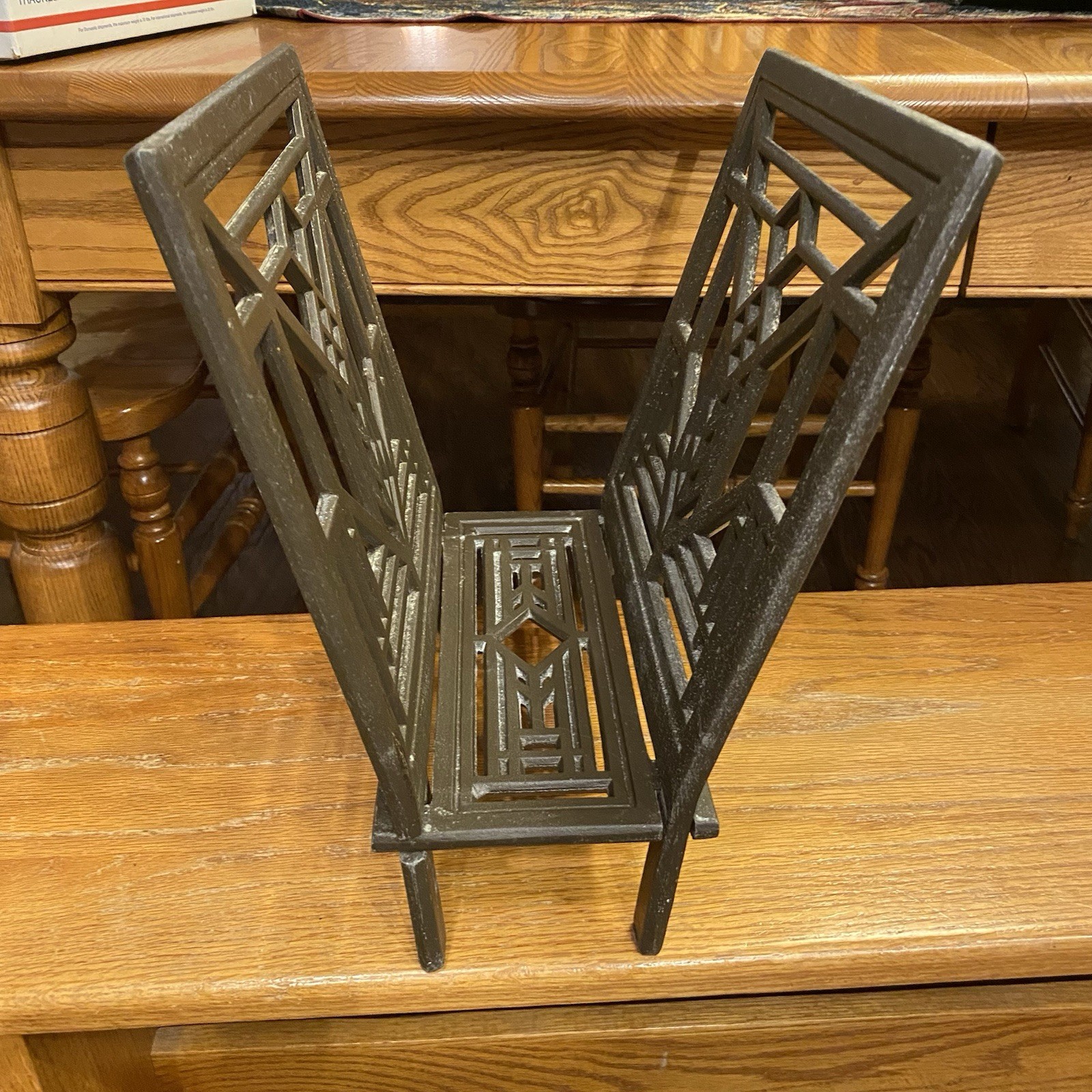 Frank Lloyd Wright Lake Geneva Hotel Design Magazine Rack Cast Iron Metal