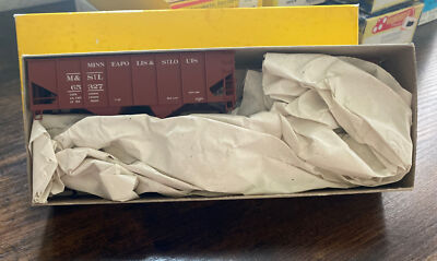 ACCURAIL HO Kit #2524 USRA 55 Ton Hopper M&StL #65327 - NEW!