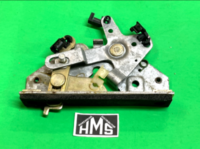 Mack 9QX42BM Left Hand Door Latch NOS | eBay