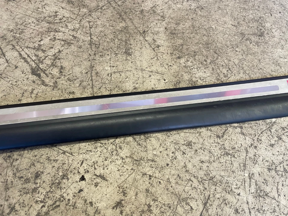 Listón de entrada delantero izquierdo original RS6 AUDI A6 4F moldura aluminio 4f0853373g Foto 3 de 4