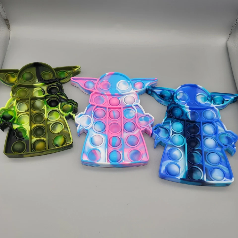 3 juguetes sensoriales Star Wars Baby Yoda silicona inquietante burbuja popper Foto 2 de 4