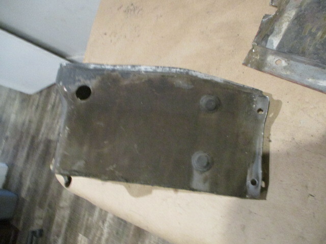 Ferrari 512, Testarossa - RH Movable Shield Panel - P/N 61480100