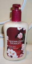 Bath Body Works Japanese Cherry Blossom Body Lotion 8 oz