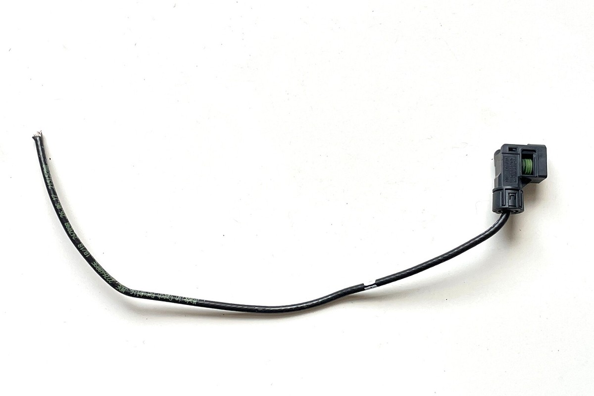 OEM AUDI Q8 LAMBORGHINI URUS SURROUND VIEW CAMERA CONNECTOR PLUG  