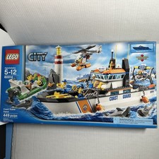 Sealed LEGO City 60014 Coast Guard Patrol 449 Pcs Rare & Retired!