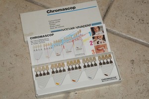 Ivoclar Vivadent Chromascop DENTAL TOOTH PORCELAIN Shade Guide LIECHTENSTEIN