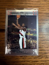 2008 Topps Chrome Rookie Card Greg Oden Portland Trail Blazers. rookie card picture