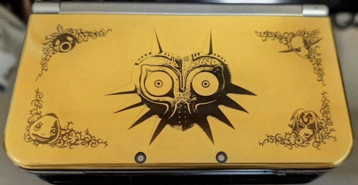 Japanese Nintendo New 3DS XL LL The Legend of Zelda Majora's Mask