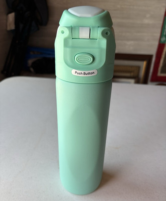 Cirkul 22 oz Stainless Steel Vacuum Flask Green/White Push Button Lid