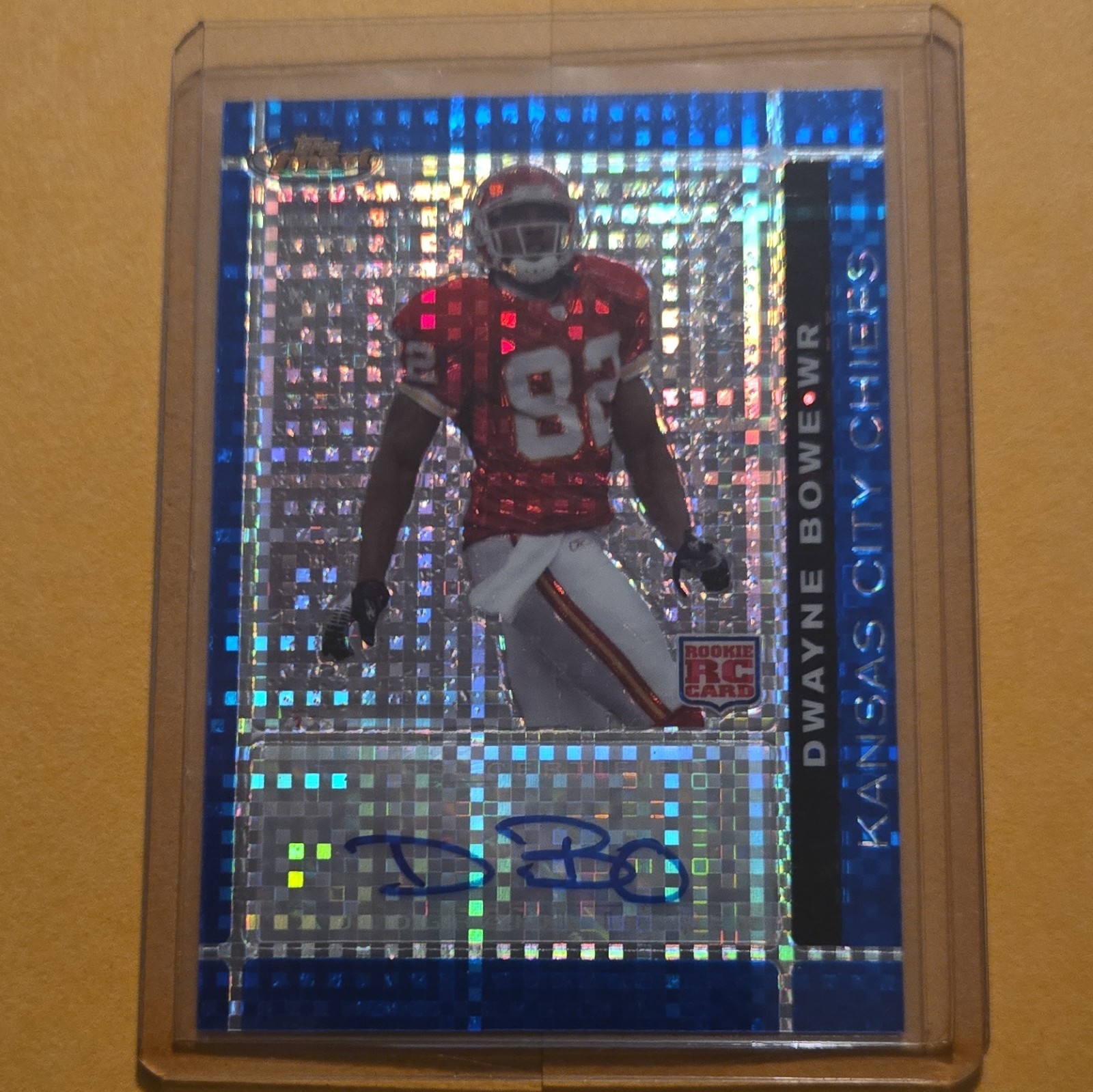 Dwayne Bowe Finest #128 Autograph