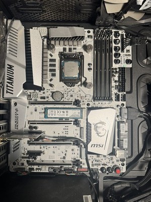 MSI Z270 XPOWER GAMING TITANIUM LGA 1151 Intel Z270 HDMI USB 3.1 ATX Intel Mothe