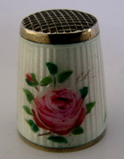 DAVID ANDERSEN STERLING SILVER ENAMEL ROSE SEWING THIMBLE c1940 NORWAY