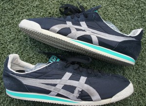 onitsuka corsair black