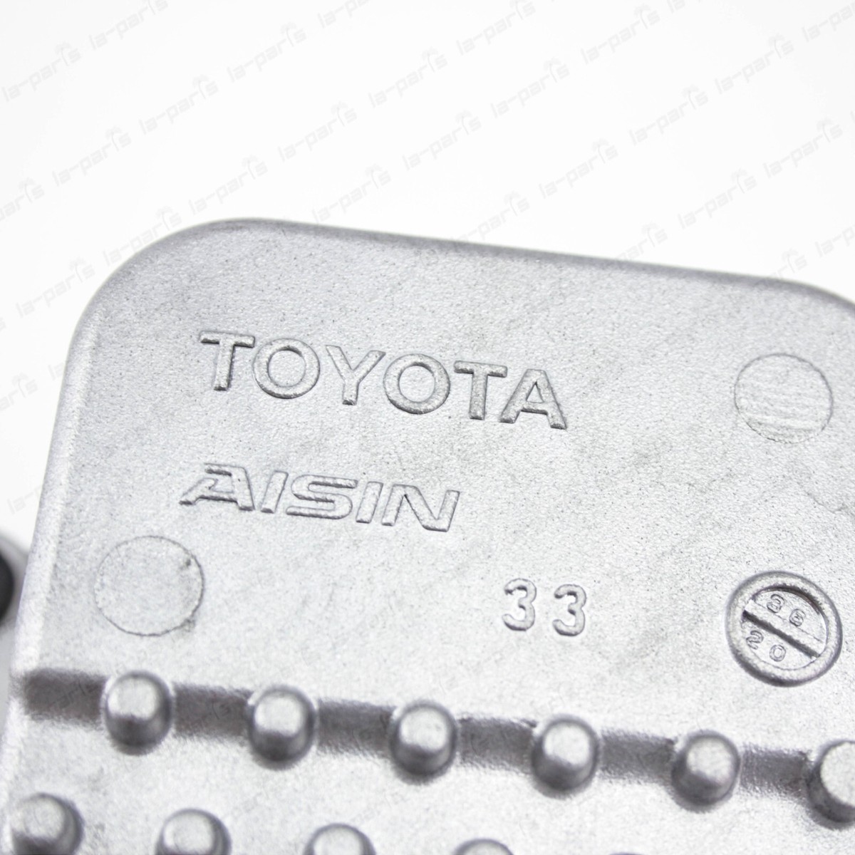 New Genuine Toyota Prius Prius C V Lexus CT200h Electric Water