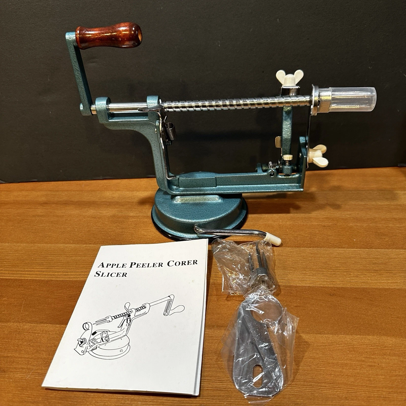 Apple Peeler Corer Slicer 3 In 1 Suction Base Wood Handle Heavy Duty
Opens in a new window or tab