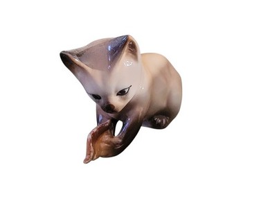 BONE CHINA CATS OF CHARACTER - ''WHAT'S THIS?'' - 1 OF 25 DANBURY MINT VGC