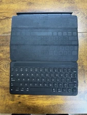 Apple Smart Keyboard for iPad (7th/8th/9th), iPad Air (3rd), 10.5-inch iPad Pro