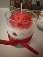 Bougie décorative en verre/cire rouge/blanc forme fleur avec ruban rouge