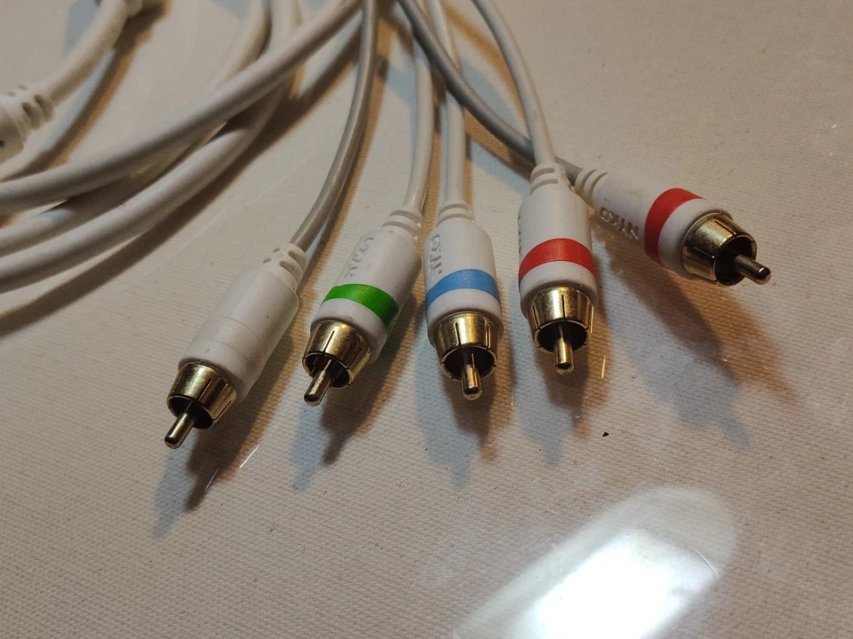 Nyko High quality HD AV Component Cable For Nintendo Wii / Wii U / Wii Mini 6ft - Image 3 of 4