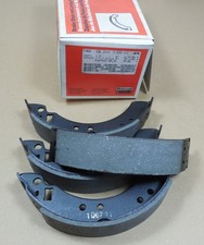 Ford Capri + Escort Brake Shoes Ø 203 mm x 38 Ford Finis 5020412 - 88AX-2200-CA
