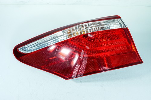 07-09 Lexus LS460 OEM Lámpara de luz trasera izquierda izquierda lado del conductor exterior 5088 - Imagen 1 de 16