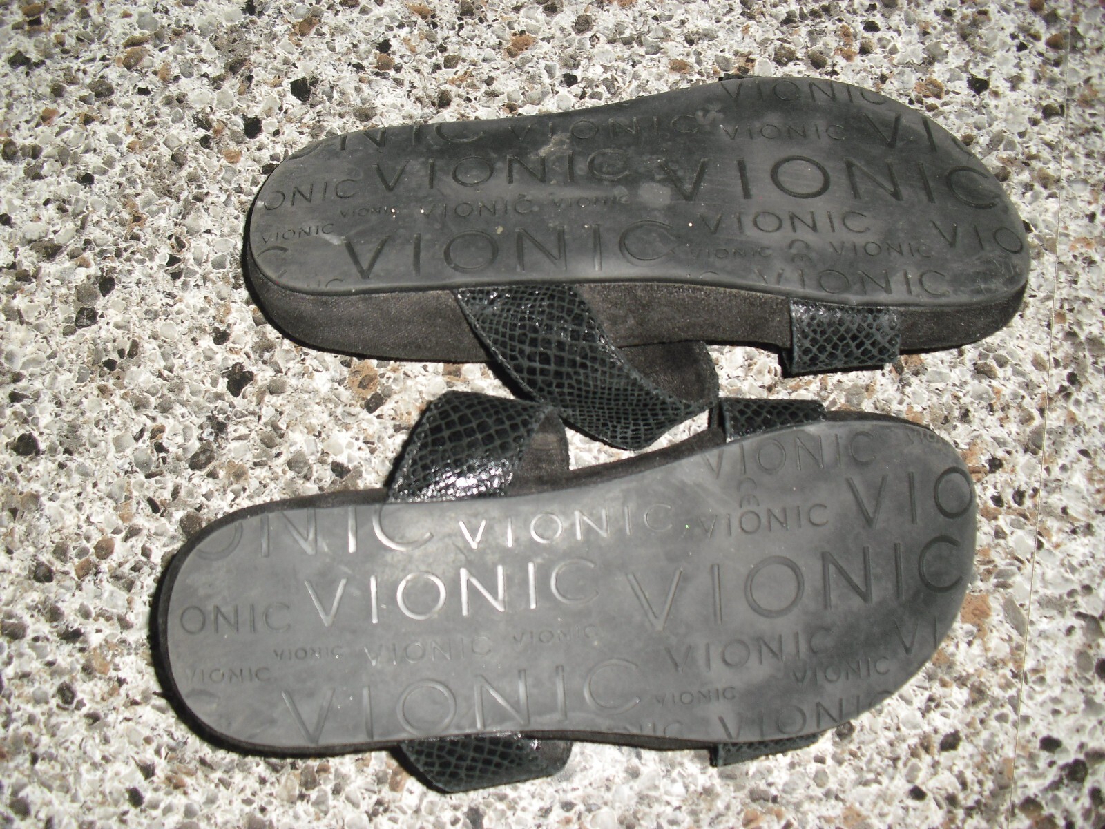 VIONIC BLACK ADJUSTABLE DOUBLE STRAP SLIP ON FLAT… - image 3