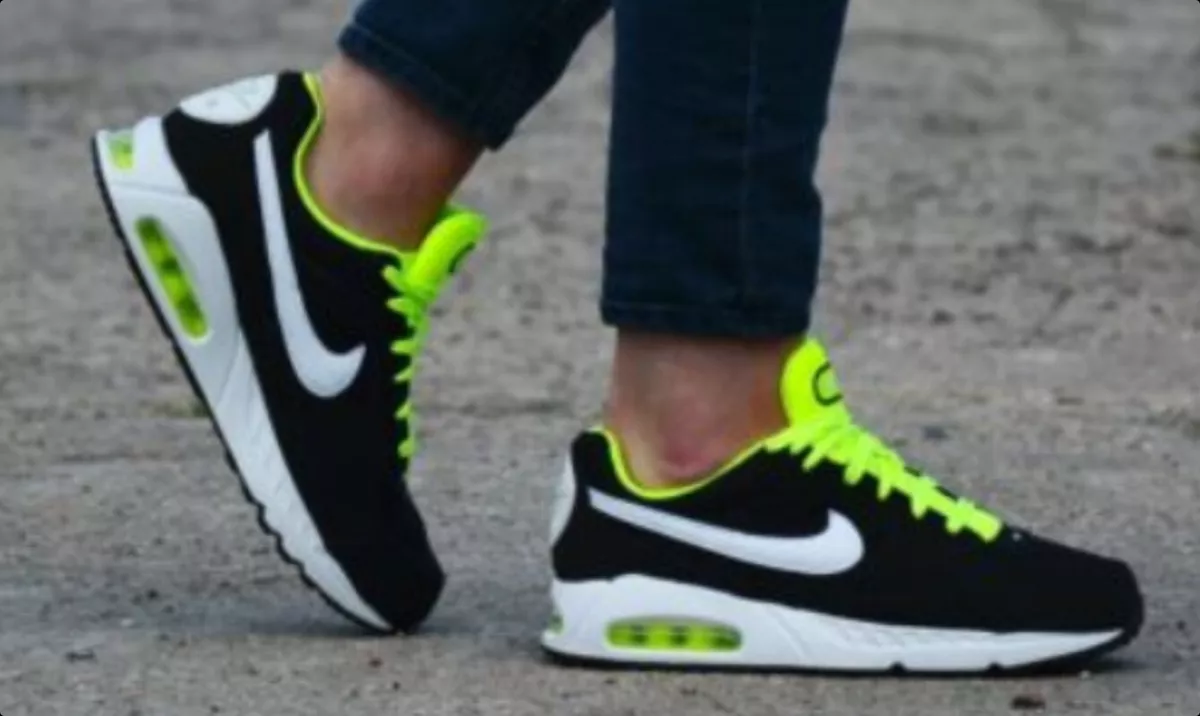 Cheap nike hotsell trainers ebay