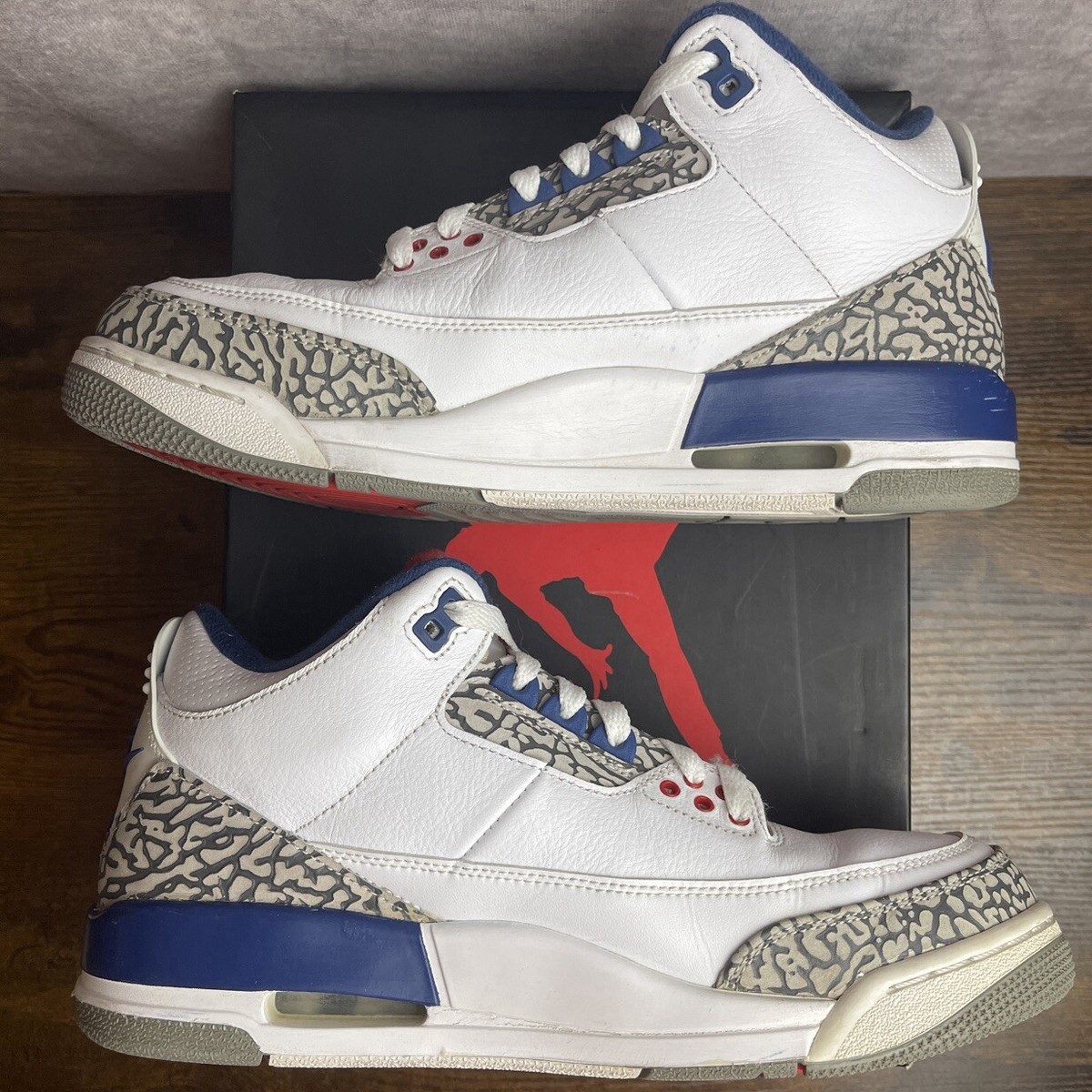 Size 8 - Jordan 3 Retro OG Mid True Blue (854262-106) Jordan 3 Retro OG Mid True Blue Size 8.5 854262-106 White OG  main image 3