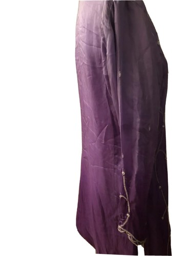 VESTIDO CORTO DE FIESTA DE DISEÑO VESTIDO PÚRPURA Vestido corto. Tamaño mediano. - Imagen 4 de 10