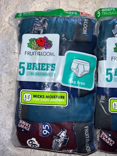 boys Fruit of the Loom briefs size M 10-12 wicks moisture lot of 3 NEW tag free - Picture 2 of 4