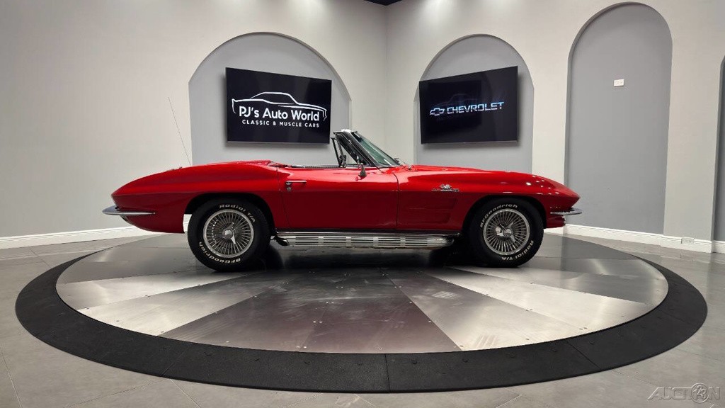 1964 Red Chevrolet Corvette   | C2 Corvette Photo 5
