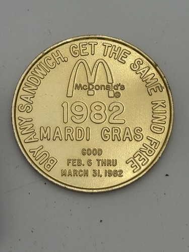 Vintage McDonald’s Employee Pinback Button Lot 50+ 1970s–90s Advertising Promo - Picture 14 of 18