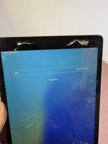 Apple iPad (9th Generation) A2602 64 GB, Wi-Fi, 10.2 in AS IS (B4) - Afbeelding 2 van 3