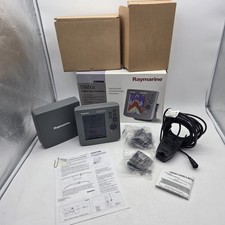 Raymarine FISHFINDER DS600X & Airmar P58 Triducer W/ Box No Power Cord Works!