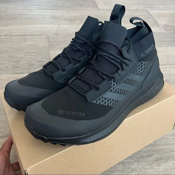 Adidas free sales hiker sale