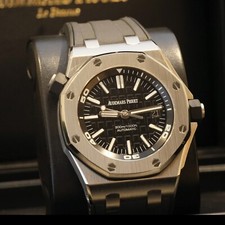 Audemars Piguet Royal Oak Offshore Black Dial 15710ST.OO.A002CA.01 AP Diver 2