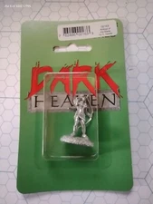 Reaper 02163 Ahlissa of the Blade- Dark Heaven 25mm metall, new in blister pack.