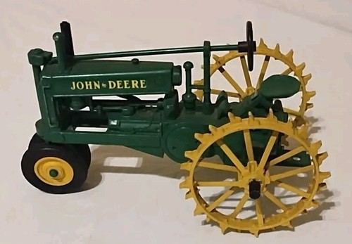 Ertl John Deere Model G 1937 Tractor Diecast Steel W/ Pointed Wheels 1:16 Scale - Picture 3 of 6