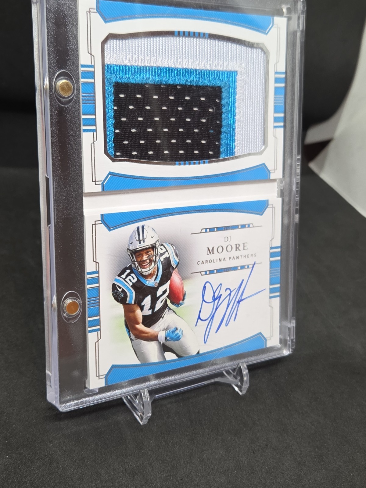 DJ MOORE 2018 National Treasures Rookie Patch Auto /99 Booklet RC view 3