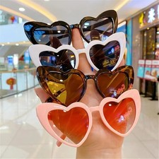 Girls' Heart-Shaped Kids Sunglasses Trendy Retro Costume Eyewear