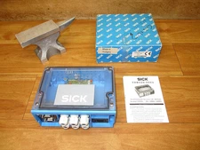 Sick CDM420-0101 *NEW* Junction Box 1025364 Modular Connection Module
