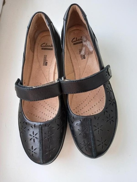 Women Clarks Heels Black Textile 38